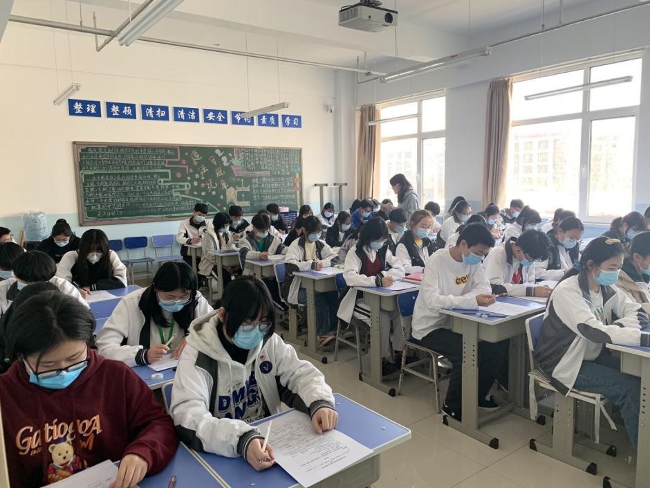青春砥砺坚定行 奋进出彩正当时 -- 经贸学校2021年春季高考纪实(图1)