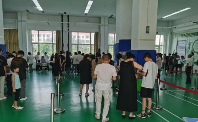 学校圆满完成2024级普通中专新生预报到工作(图1)