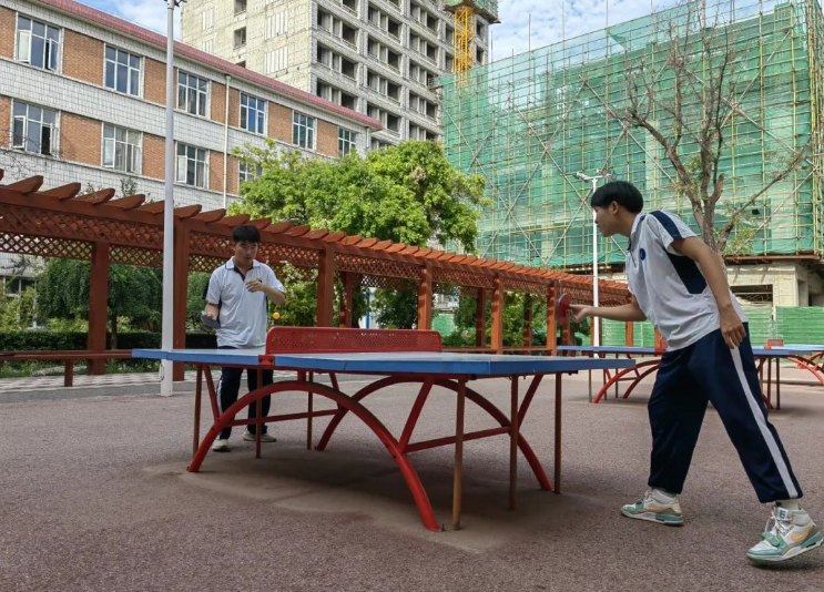 清风徐来，学子归校——学校2024年秋季学期学生平安返校(图3)