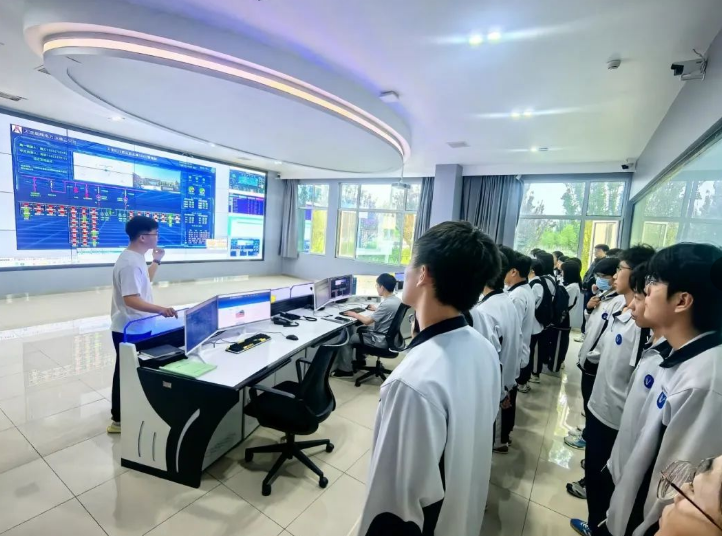 学校2025年“职业教育活动周”暨“天津技能周”系列活动（二）(图2)
